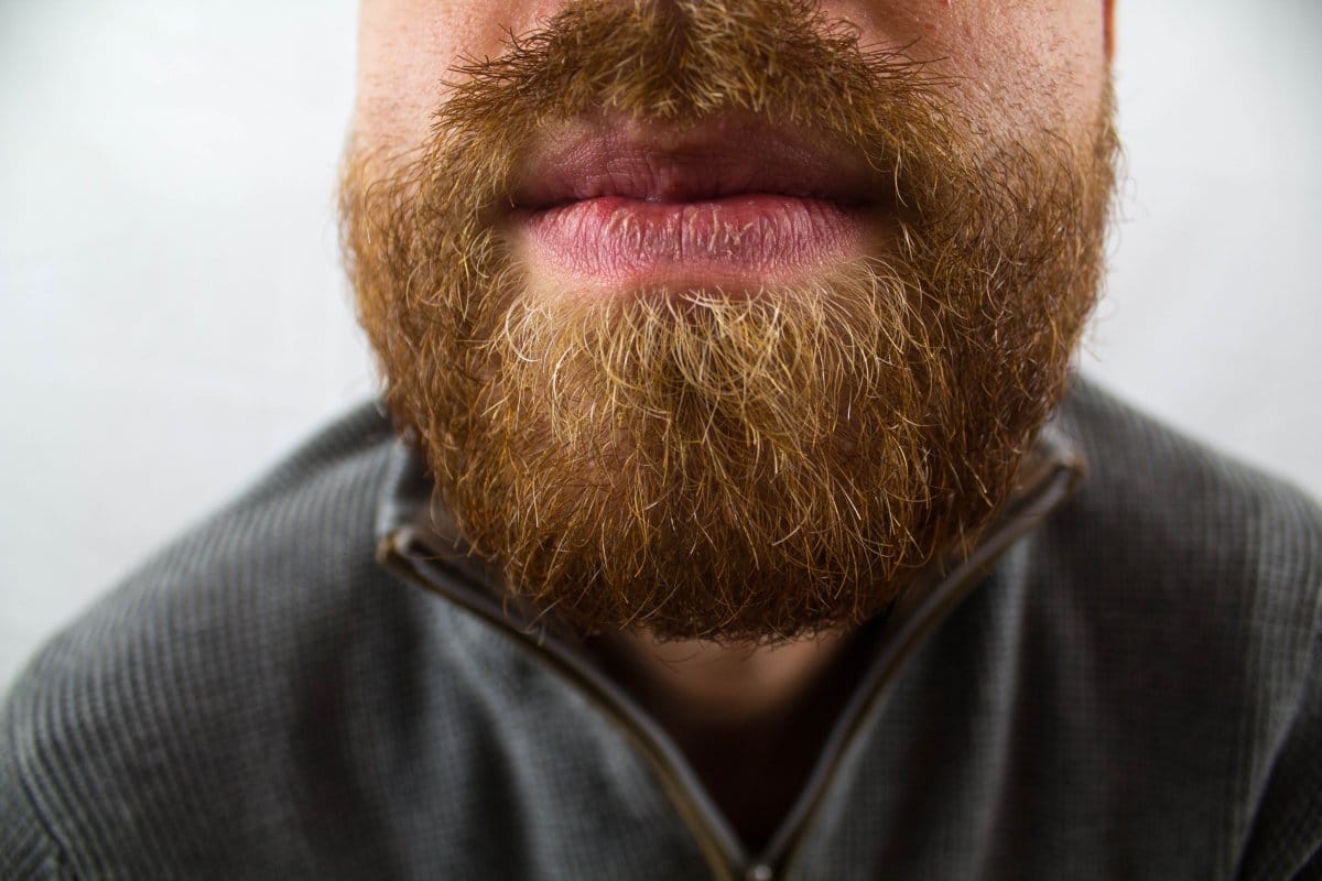 Mondj hellót a dús szakállnak: 6 divatos szakállstílus 50 feletti férfiaknak