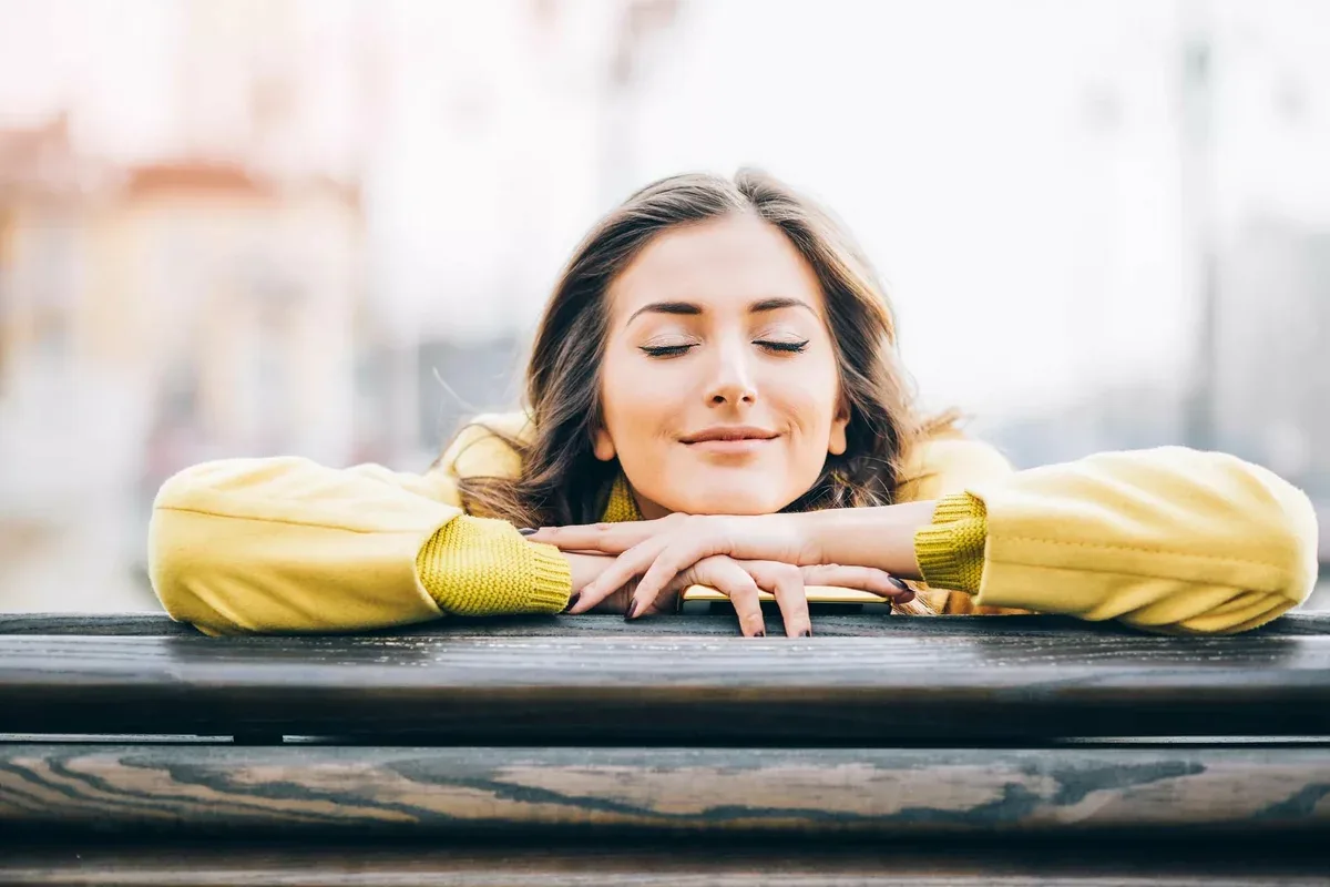 Hogyan nyugodj meg másodpercek alatt? Egy pszichológus 5 hatékony mondatot ajánl az érzelmek gyors kezeléséhez!