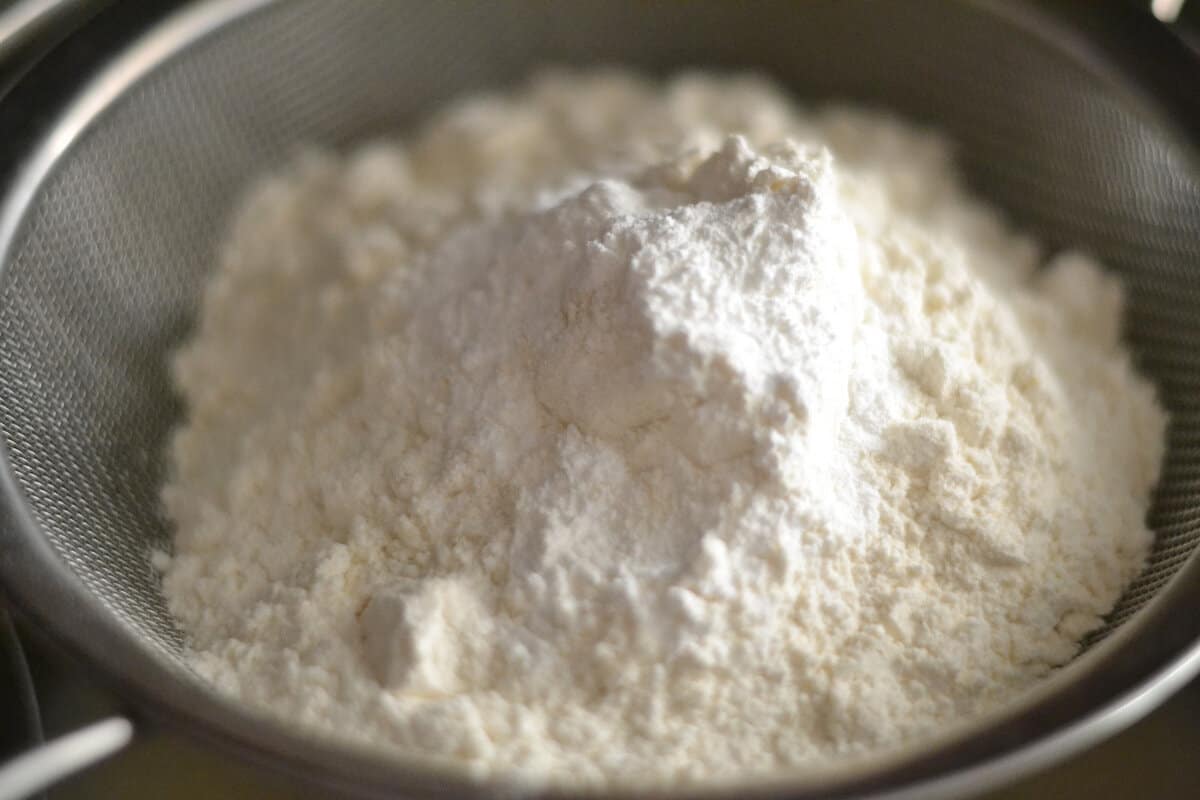 Zsír nélkül, 15 perc alatt: Hogyan készíts egészséges tortas fritas-t, tökéleteset esős napokra