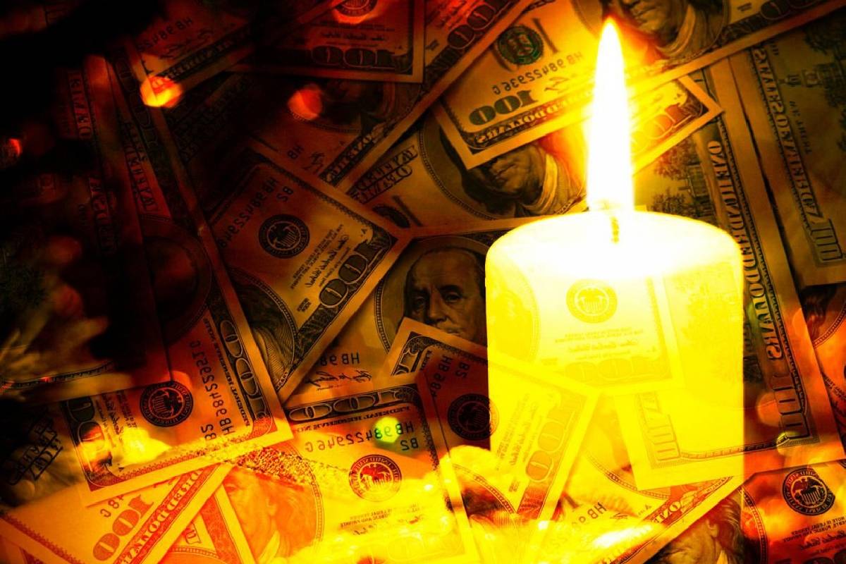 Egyszerű Bőség Rituálé a Hónap Első Vasárnapjára: Pénz és Munka Vonzása