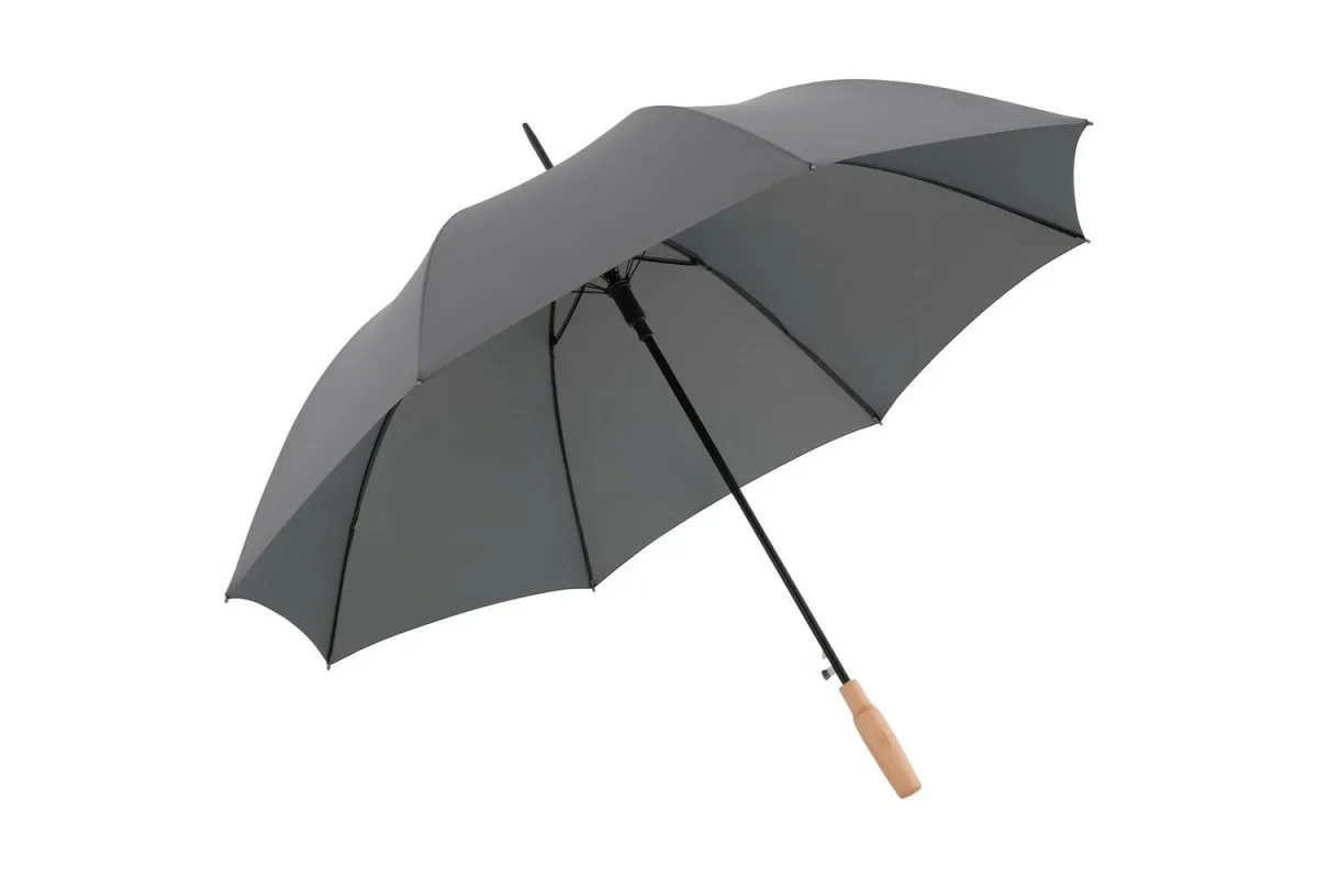 Kevesen tudják: Mire szolgál az esernyők tetején lévő fémhegy?