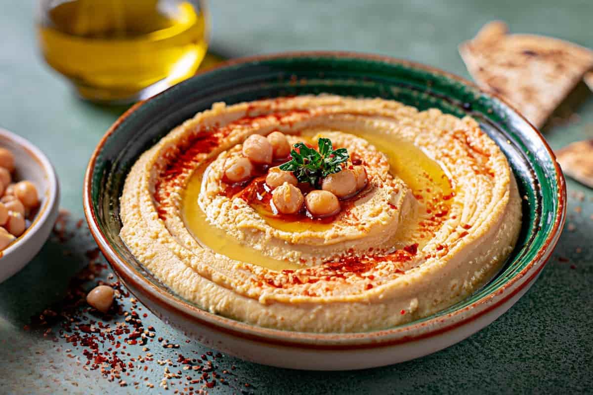 Házi Hummusz a Nagymama Receptje Alapján: Krémes Finomság Pirítósra és Szendvicsre