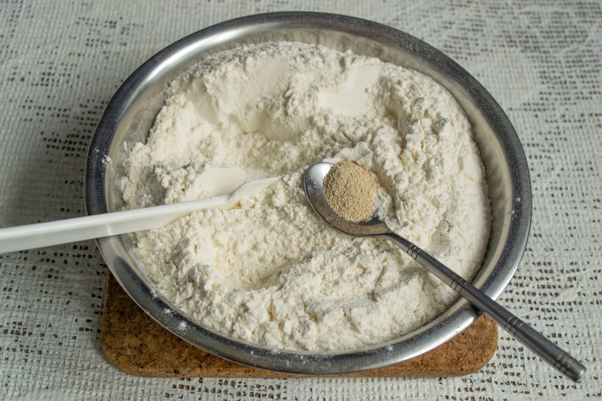 Hogyan készíts házi Twistos ropogóst? Egyszerű recept kevés hozzávalóval, ami vetekszik a bolti ízekkel