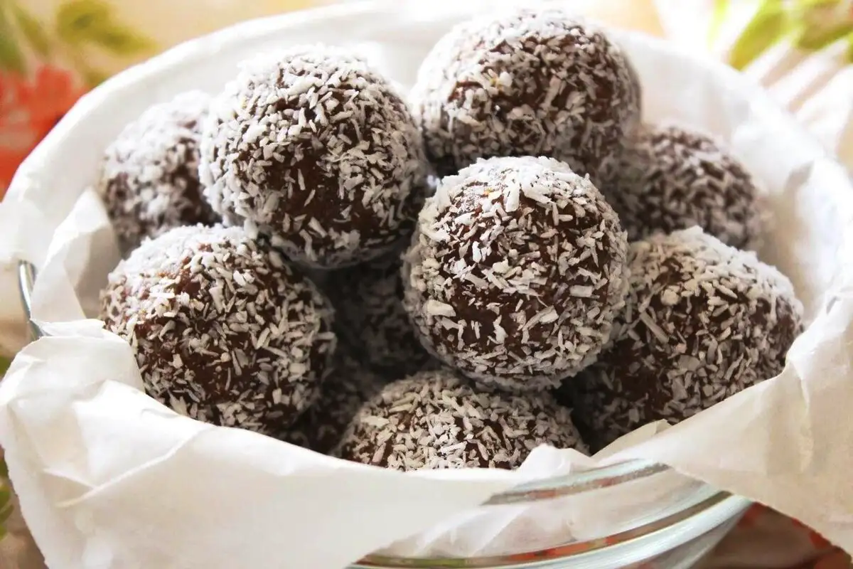 Kókuszgolyók: cukormentes, ropogós és isteni finom desszert vagy nasi bűntudat nélkül
