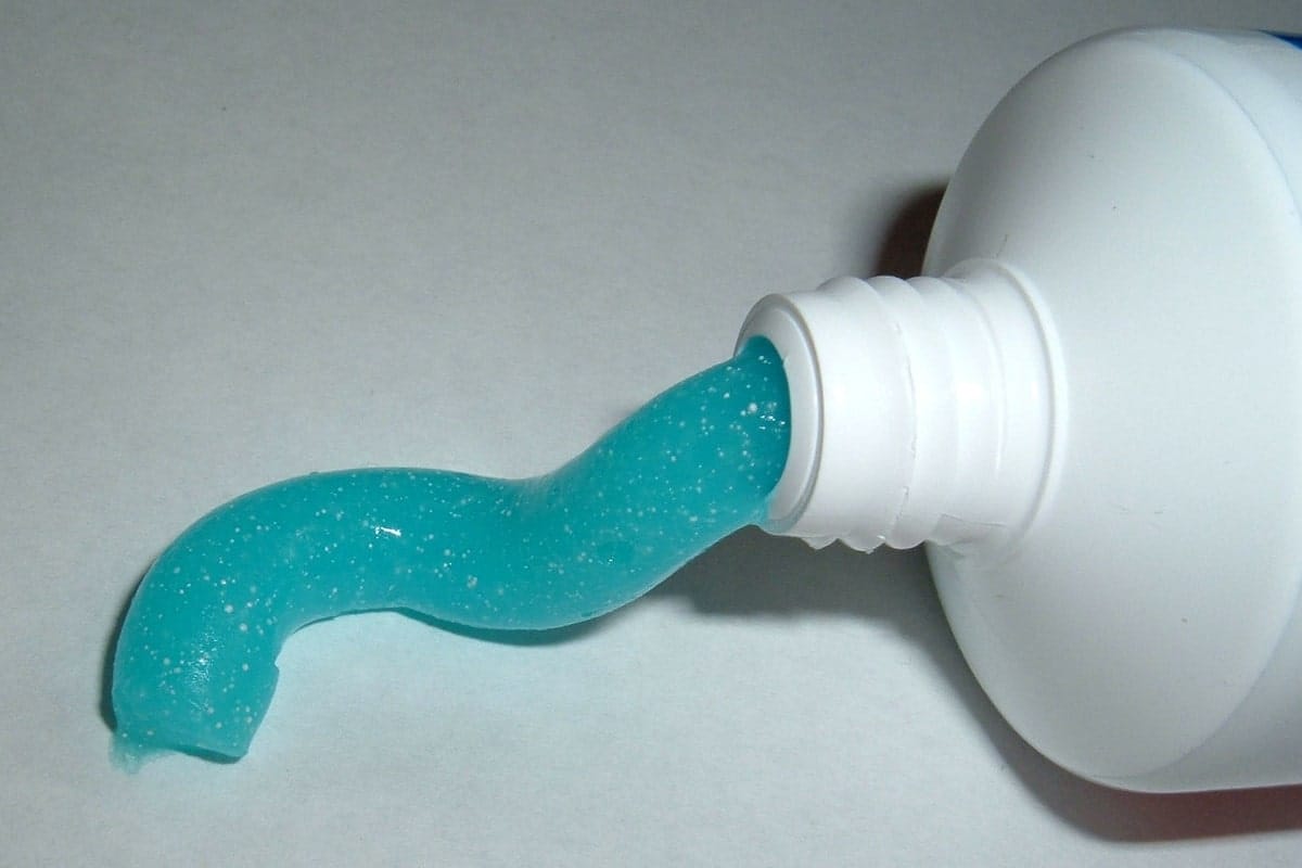 Hogyan szabadulj meg a halszagtól a kezedről egyszerűen és gyorsan