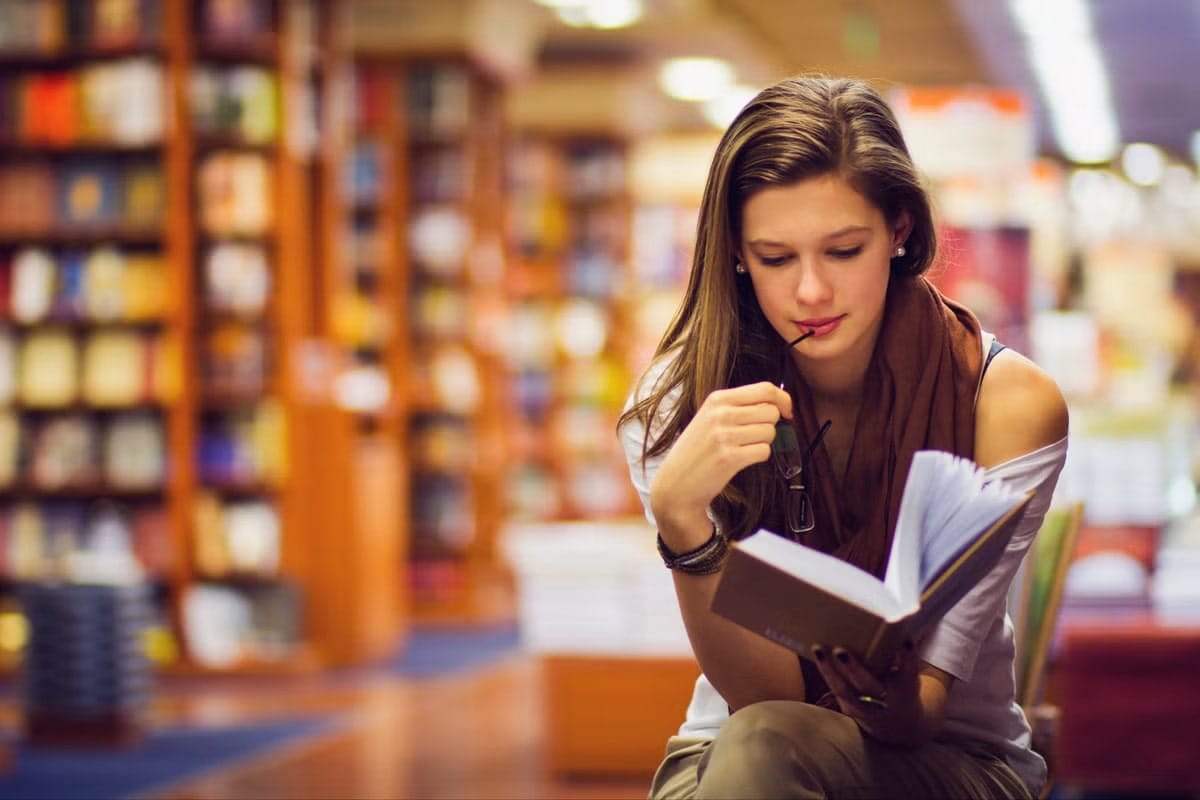 Miért nem érdemes sötétben olvasni?