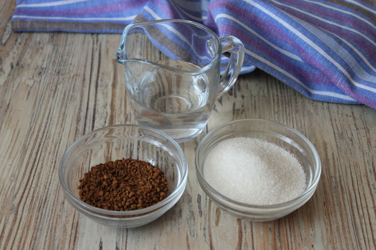 Természetes hajradír két hozzávalóból: Egészséges és erős hajért