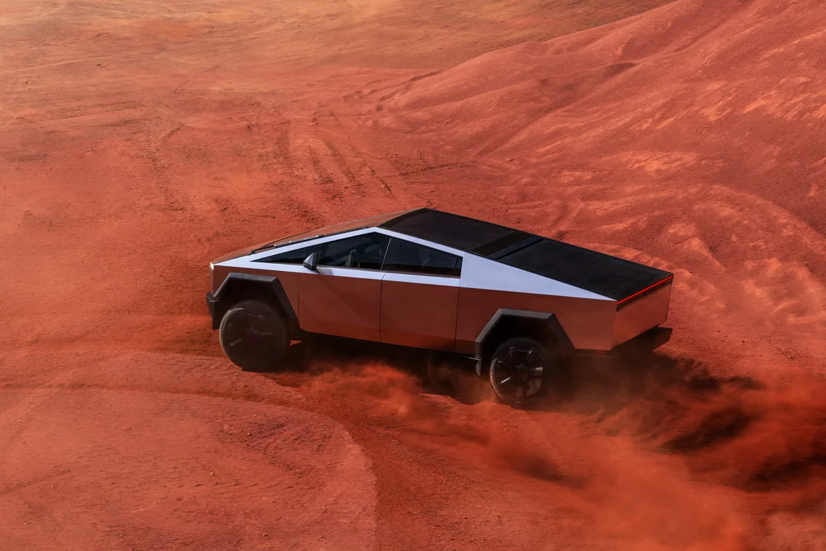 Mennyibe kerül a Tesla Cybertruck Magyarországon 2025 augusztusában?