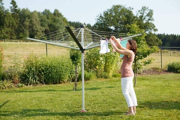 Viszlát a ruhafoltok: Hogyan újítsd fel a régi, rozsdás ruhaszárítót egy egyszerű trükkel