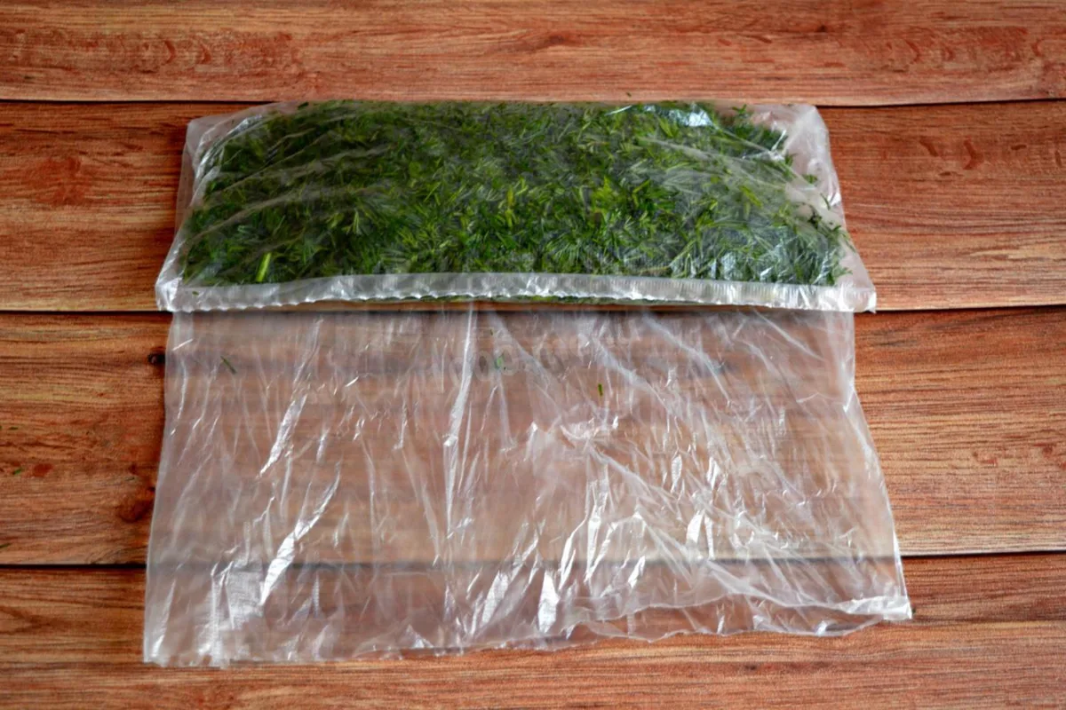 6 egyszerű módszer a zöldfűszerek tartósítására télire