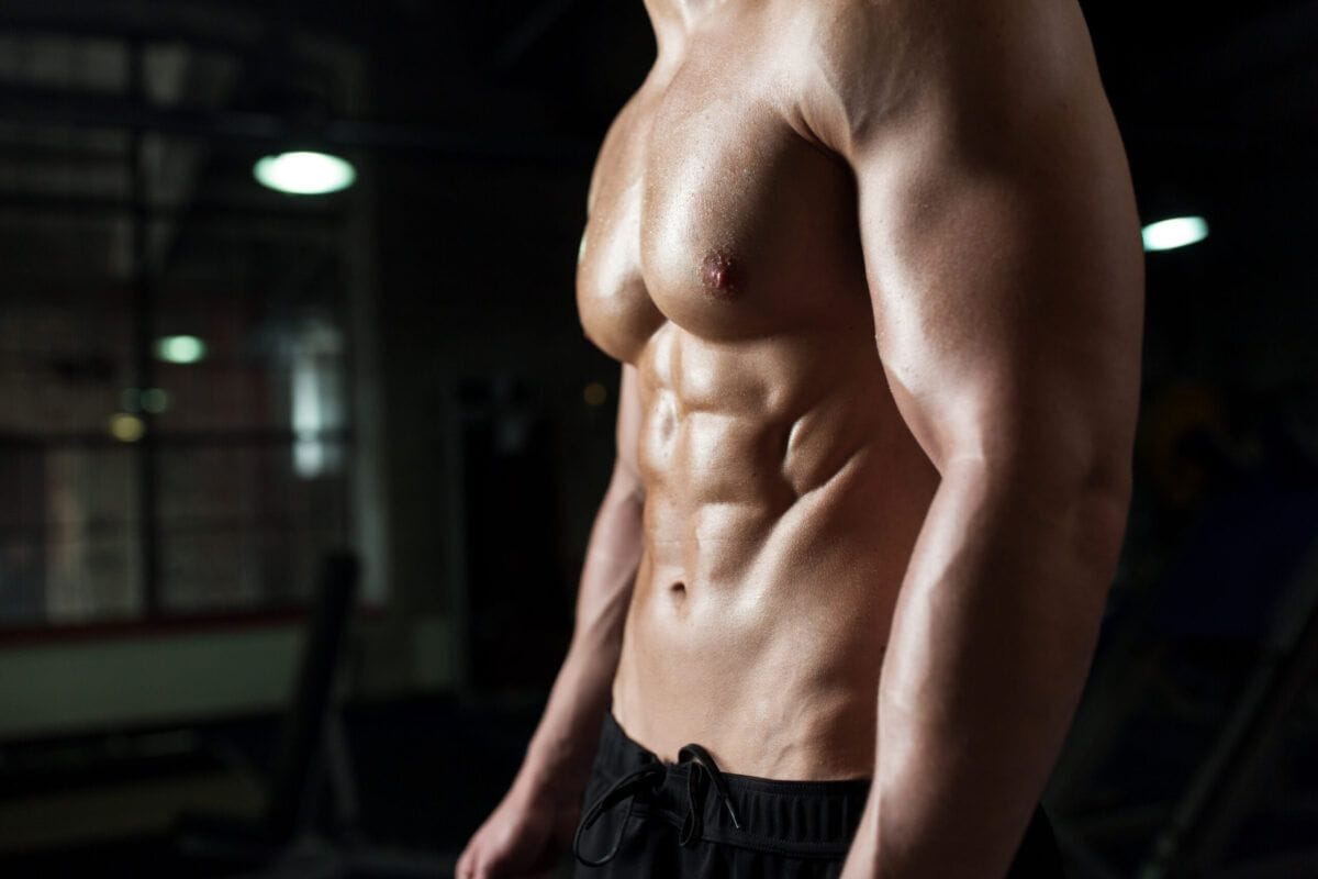 Futópad vagy evezőgép: mit ajánlanak az edzők a zsírégetéshez és izomépítéshez?