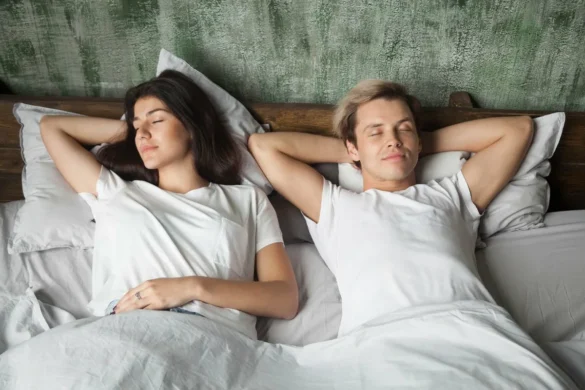 Külön Alvás: Hogyan Javíthatja a Pihenésedet és a Párkapcsolatodat?