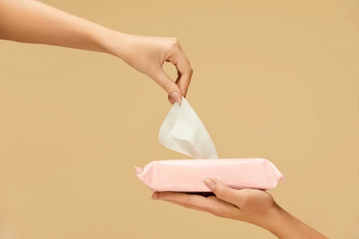 Így Tisztítsd a Redőnyöket Szódabikarbóna és Alkohol Nélkül!